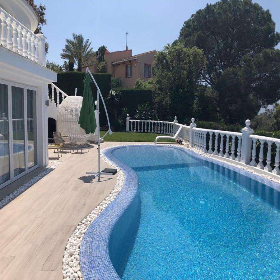 R02 Luxury Apartment In Villa With Pool And Garden Marbella Buitenkant foto