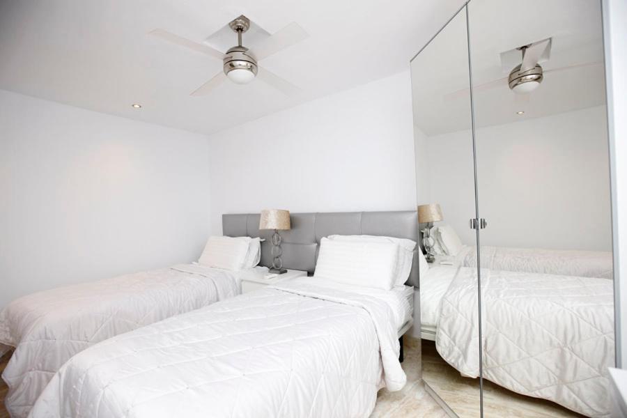 R02 Luxury Apartment In Villa With Pool And Garden Marbella Buitenkant foto